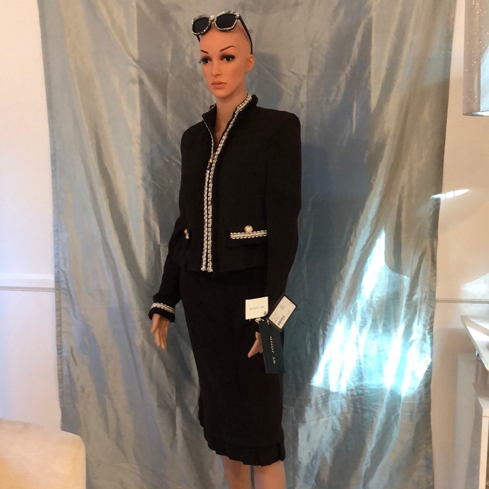 St John 2-piece skirt set